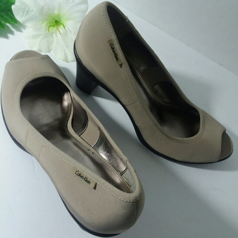 Calvin Klein Elissa Taupe Pump / Heel - Picture 5 of 8